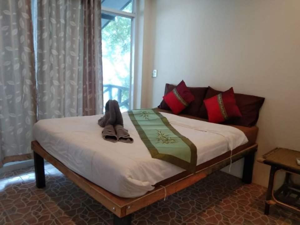 Rock Sand Resort Трат Екстериор снимка